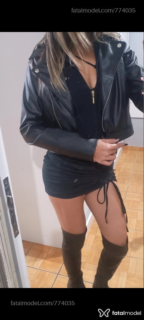 Acompanhante mulher loira (o) de olhos mel em Porto Alegre - Sabrina