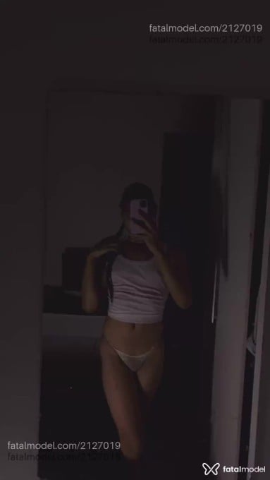 Acompanhante mulher trans morena (o) de olhos castanhos em Uberlândia - Zaira