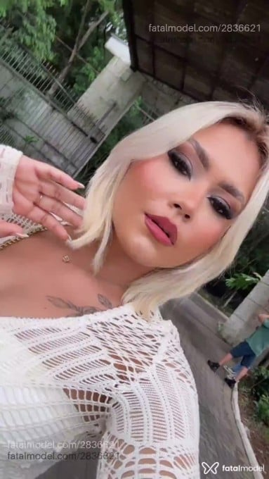 Acompanhante mulher loira (o) de olhos castanhos em Patrocínio Acompanhante mulher loira (o) de olhos castanhos em Patrocínio - Magnólia Wonder