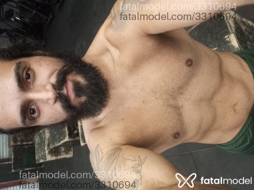 Acompanhante homem morena (o) de olhos pretos em Rio de Janeiro - Maloglia