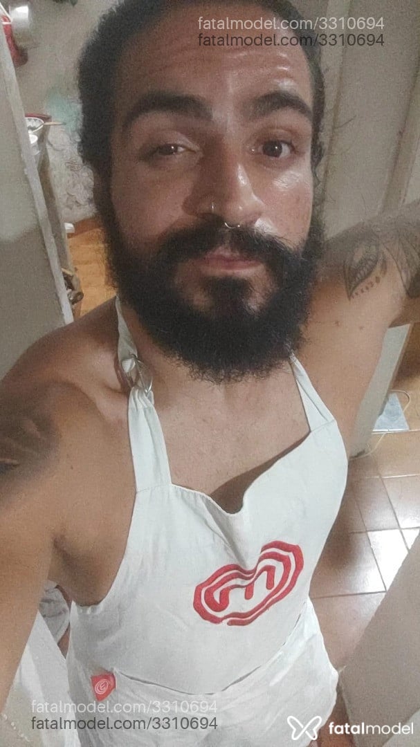 Acompanhante homem morena (o) de olhos pretos em Rio de Janeiro - Maloglia