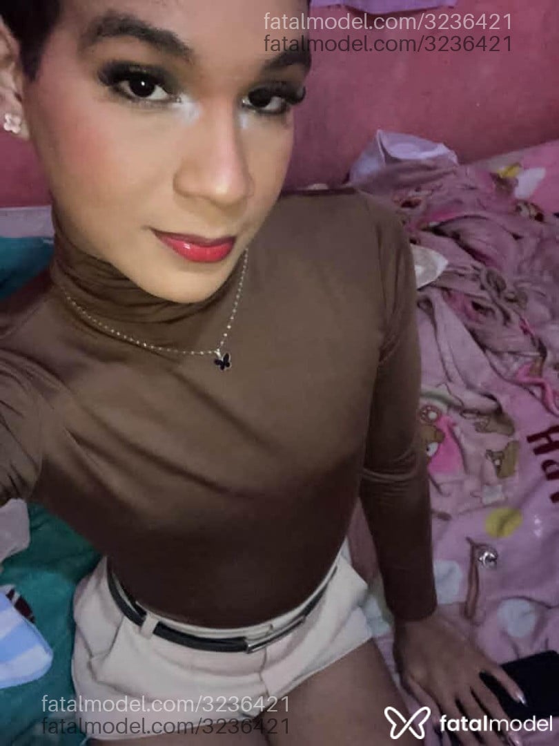 Acompanhante mulher trans com cabelo castanho de olhos castanhos em Manaus - Melissa