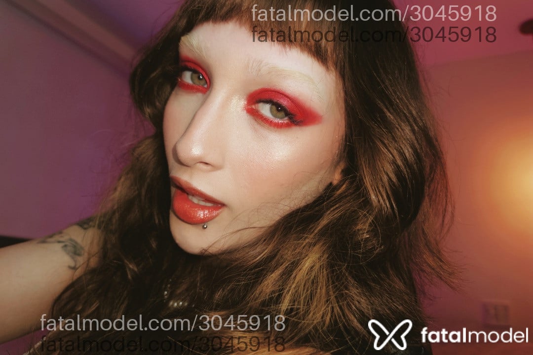 Acompanhante mulher loira (o) de olhos verdes em São Paulo - Mistress Shaday