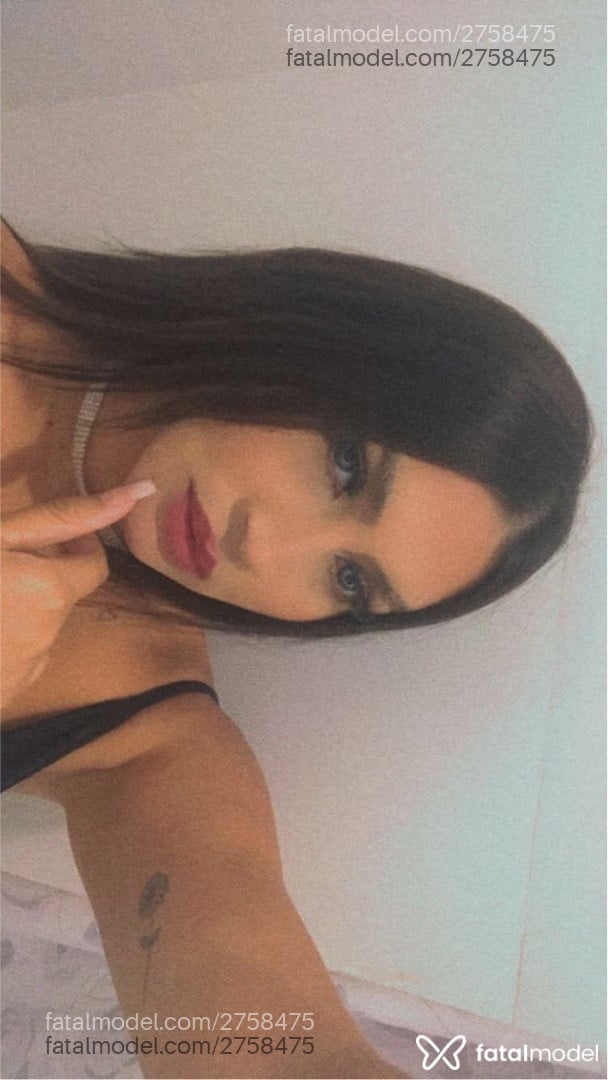 Acompanhante mulher morena (o) de olhos castanhos em Balneário Camboriú - Helena