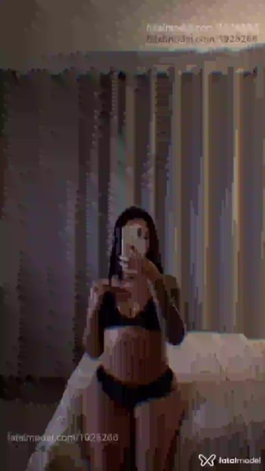 Acompanhante mulher morena (o) de olhos castanhos em Campinas Acompanhante mulher morena (o) de olhos castanhos em Campinas - Isabelli