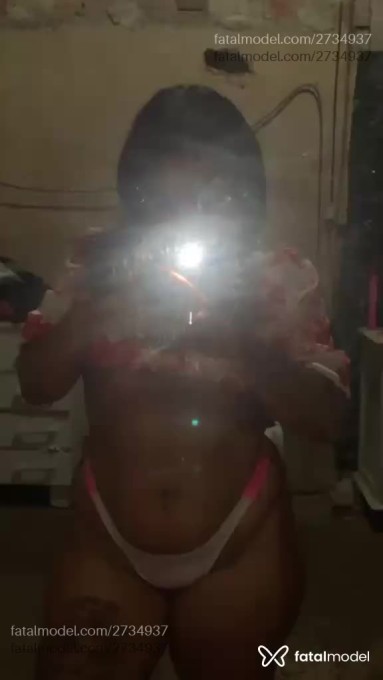Acompanhante mulher morena (o) de olhos castanhos em Virtual Acompanhante mulher morena (o) de olhos castanhos em Virtual - Indiasfd