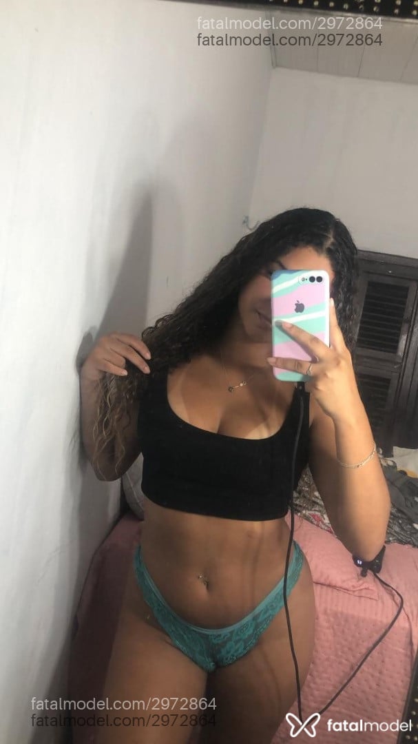 Acompanhante mulher morena (o) de olhos castanhos em Fortaleza - Clara