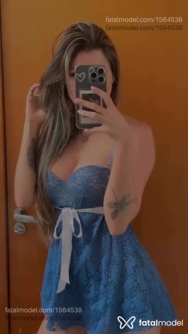 Acompanhante mulher com cabelo castanho de olhos castanhos - Mahiza Acompanhante mulher com cabelo castanho de olhos castanhos - Mahiza