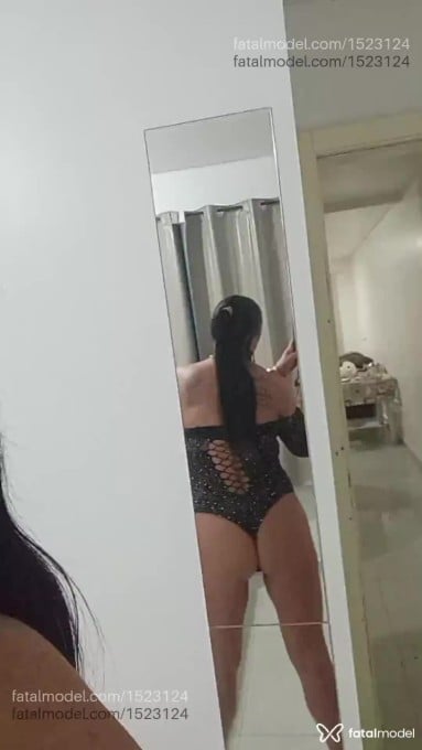 Acompanhante mulher morena (o) de olhos pretos em Palmeira das Missões - Débora
