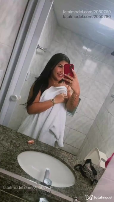 Acompanhante mulher morena (o) de olhos pretos em Uruará - Pathy