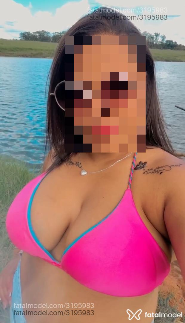 Acompanhante mulher com cabelo castanho de olhos castanhos em Senador Canedo - Steffany