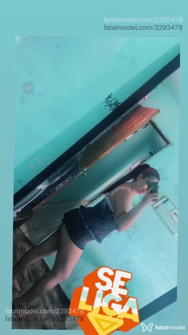 Acompanhante mulher morena (o) de olhos castanhos em Virtual Acompanhante mulher morena (o) de olhos castanhos em Virtual - Ludmylla