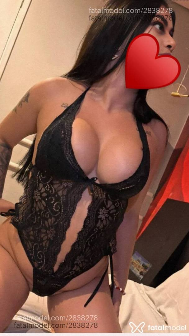 Acompanhante mulher morena (o) de olhos pretos em Maringá - Alliinyy