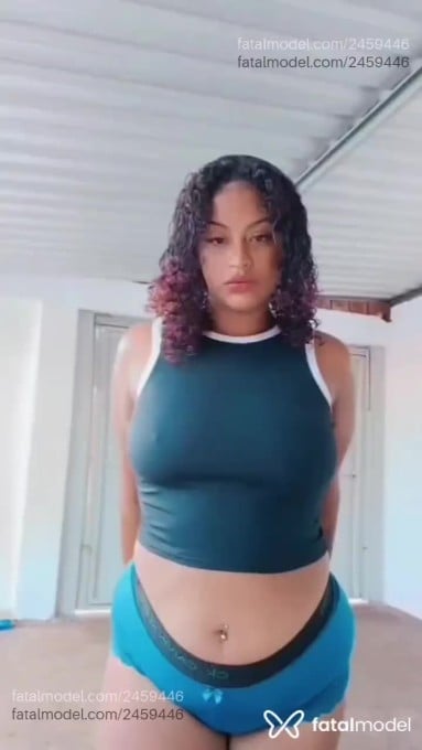 Acompanhante mulher com cabelo castanho de olhos castanhos em Ribeirão Preto Acompanhante mulher com cabelo castanho de olhos castanhos em Ribeirão Preto - Karina