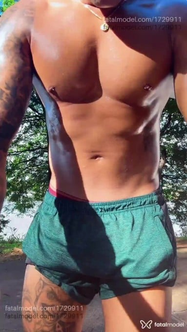 Acompanhante homem morena (o) de olhos pretos em Belo Horizonte - Victor lucas