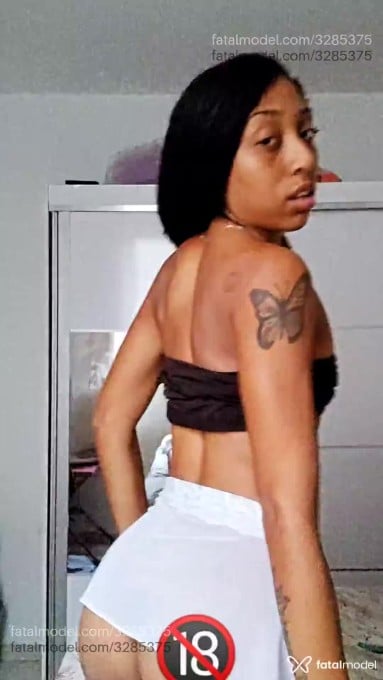 Acompanhante mulher com cabelo castanho de olhos castanhos em Sorocaba - Lala Negra