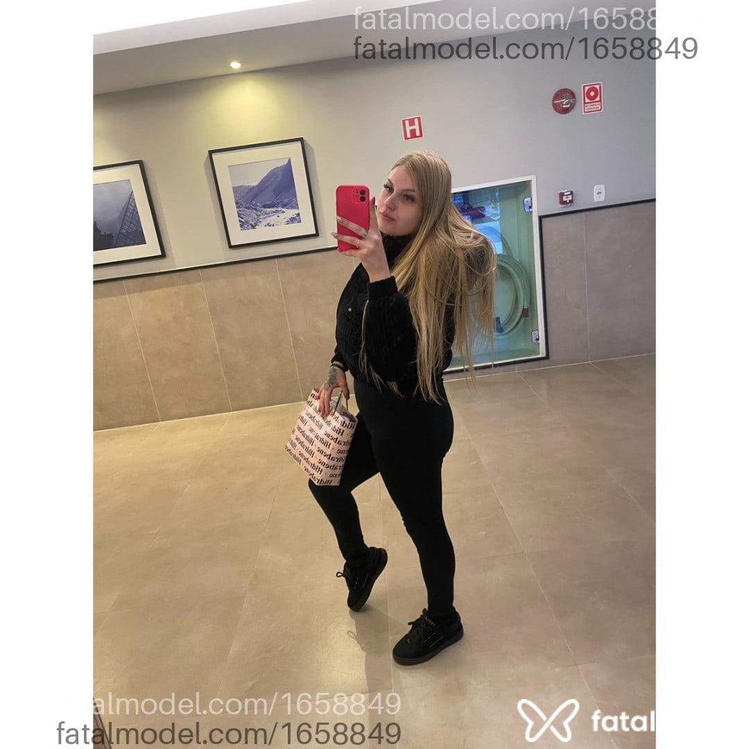 Acompanhante mulher loira (o) de olhos azuis em Caxias do Sul - Jenifer Schmidt