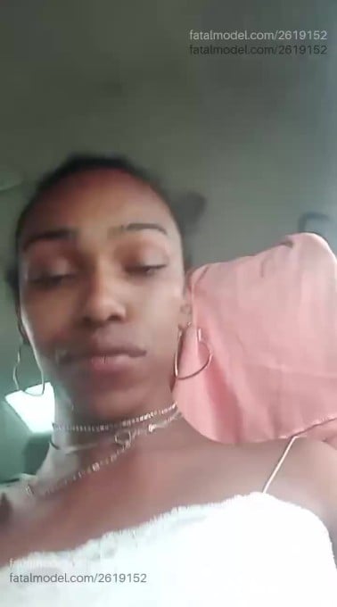 Acompanhante mulher trans com cabelo castanho de olhos pretos em Sorocaba Acompanhante mulher trans com cabelo castanho de olhos pretos em Sorocaba - Gabriellyprazeres