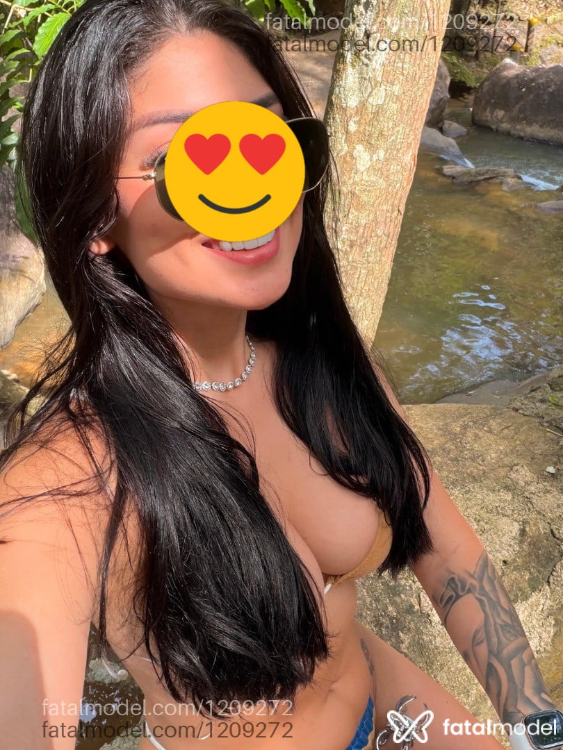 Acompanhante mulher com cabelo castanho de olhos castanhos em Rio de Janeiro - Emilly