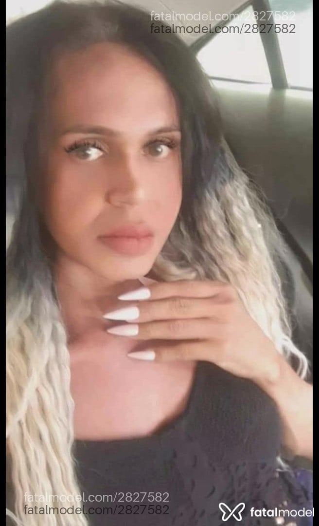 Acompanhante mulher trans morena (o) de olhos castanhos em Virtual - Gisele