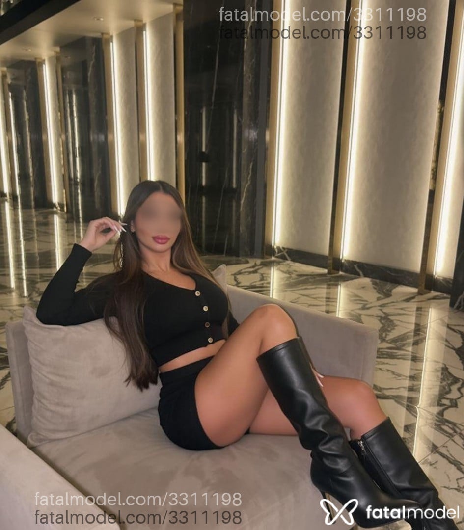 Acompanhante mulher morena (o) de olhos castanhos em São Paulo Acompanhante mulher morena (o) de olhos castanhos em São Paulo - Bruna Souza