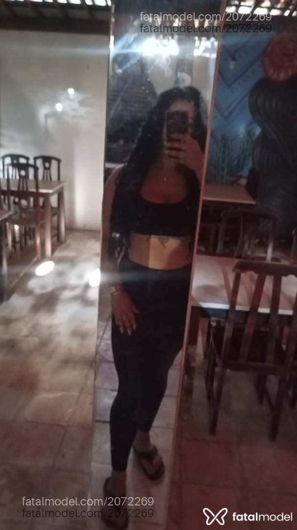 Acompanhante mulher morena (o) de olhos castanhos em Ouricuri - Bia Leite