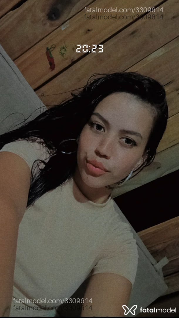 Acompanhante mulher morena (o) de olhos castanhos em Viamão - Cryst