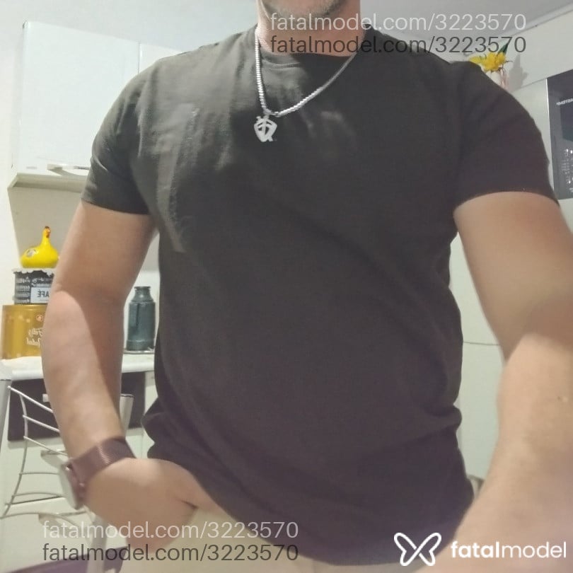 Acompanhante homem com cabelo castanho de olhos castanhos em Matão Acompanhante homem com cabelo castanho de olhos castanhos em Matão - Marcos