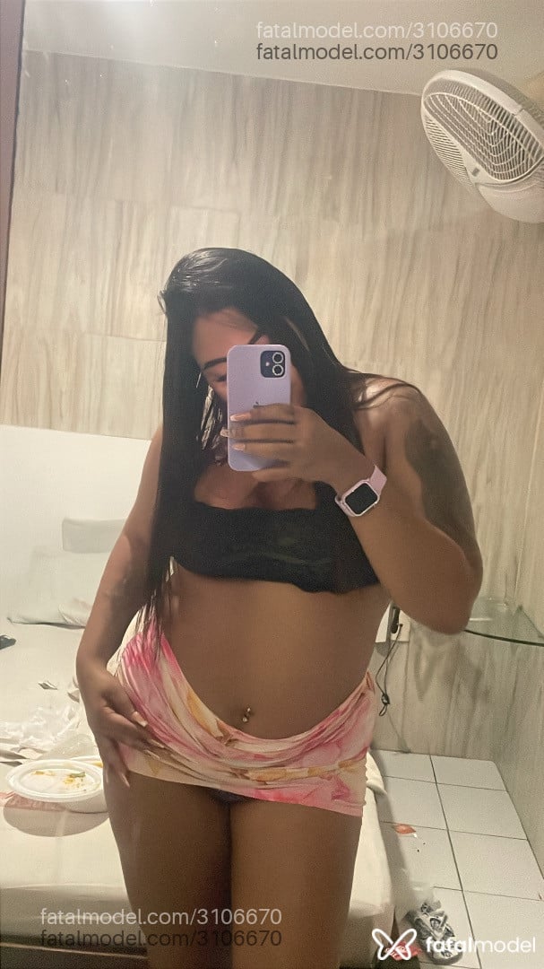 Acompanhante mulher ruiva (o) de olhos pretos em Campina Grande - Emily