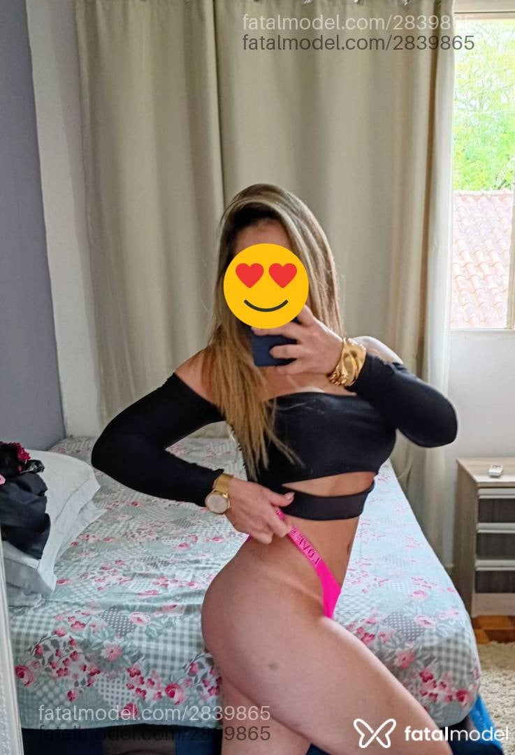Acompanhante mulher loira (o) de olhos castanhos em Caxias do Sul - Laura