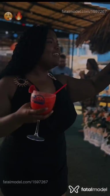 Acompanhante mulher morena (o) de olhos castanhos em Rio de Janeiro - Karlla Symons