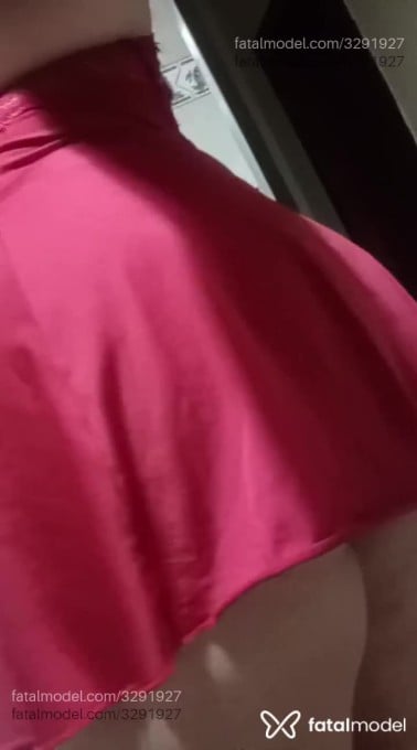 Acompanhante mulher com cabelo castanho de olhos castanhos em Campinas - Gomes