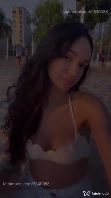 Acompanhante mulher trans morena (o) de olhos castanhos em Virtual - Laila Santos