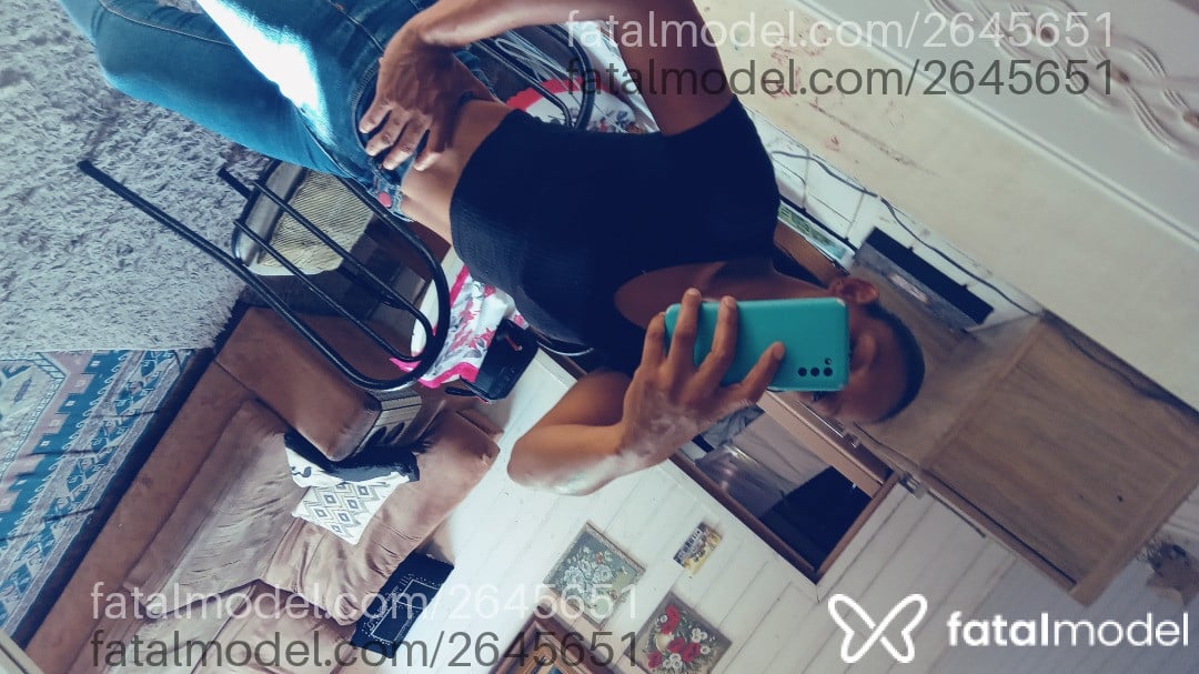 Acompanhante mulher morena (o) de olhos castanhos em Porto Alegre - Brenda