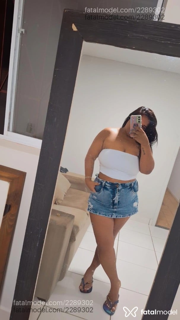 Acompanhante mulher morena (o) de olhos pretos em Maracaju - Lorena