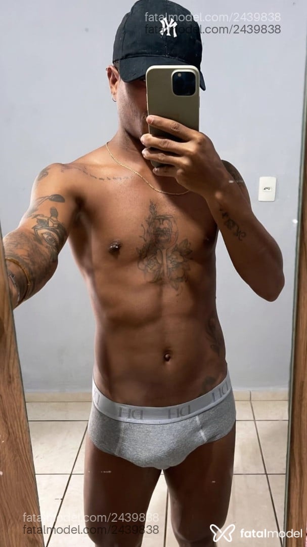 Acompanhante homem morena (o) de olhos castanhos em João Pessoa - Lukas Brasil
