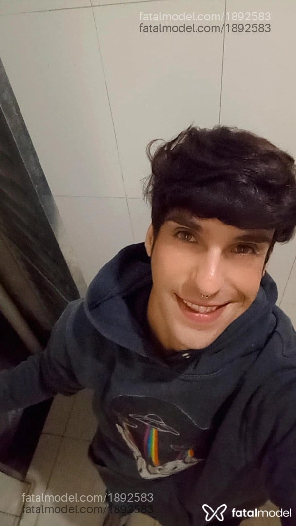 Acompanhante homem morena (o) de olhos verdes em Caçapava - Gustavinho