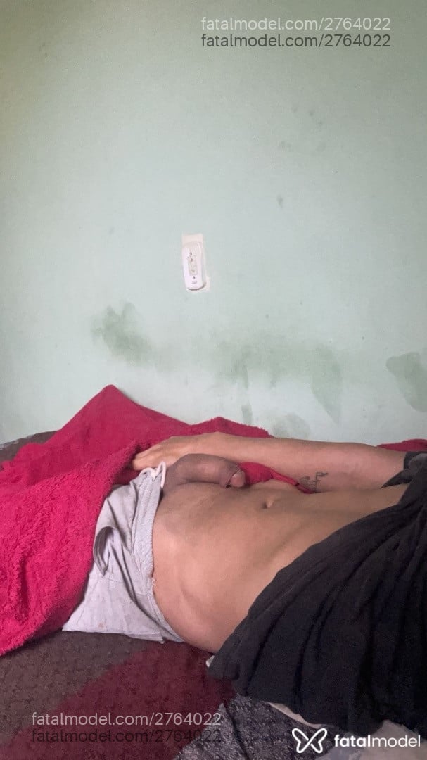 Acompanhante homem com cabelo castanho de olhos castanhos em Canaã dos Carajás - Luciano Rodrigues