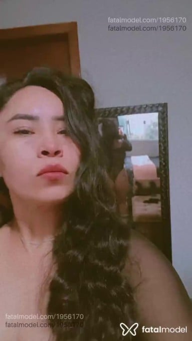 Acompanhante mulher com cabelo castanho de olhos castanhos em São Paulo - Índiamazona