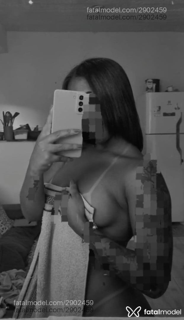 Acompanhante mulher morena (o) de olhos pretos em Rio das Ostras Acompanhante mulher morena (o) de olhos pretos em Rio das Ostras - Clara Sophia