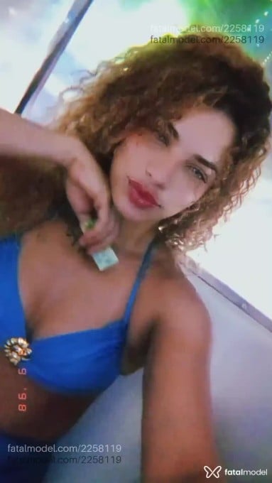 Acompanhante mulher loira (o) de olhos castanhos em Parauapebas - Bruninha