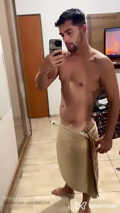 Acompanhante homem morena (o) de olhos castanhos em São Gabriel do Oeste Acompanhante homem morena (o) de olhos castanhos em São Gabriel do Oeste - Henry