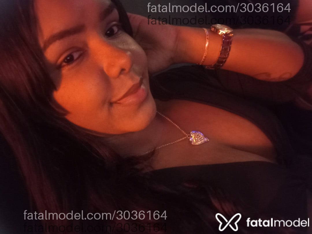 Acompanhante mulher morena (o) de olhos pretos em São Paulo Acompanhante mulher morena (o) de olhos pretos em São Paulo - Marvila