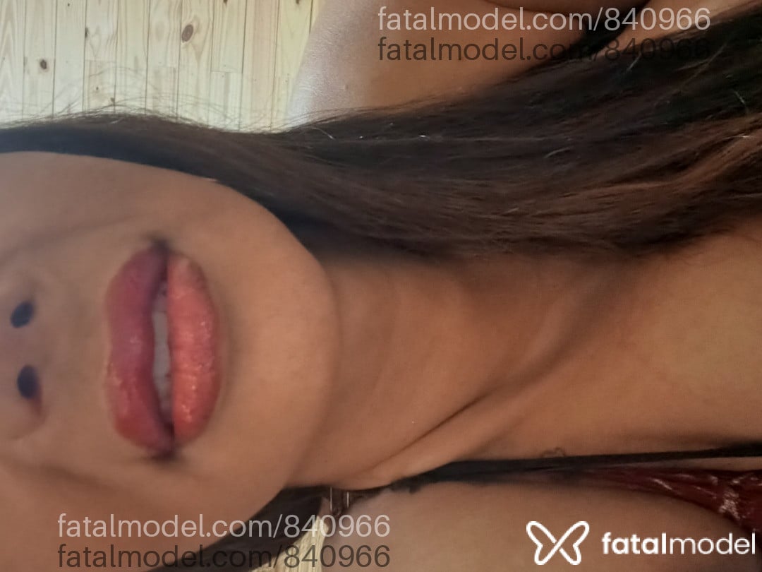 Acompanhante mulher trans loira (o) de olhos verdes em Rio Grande - Luana ferraz