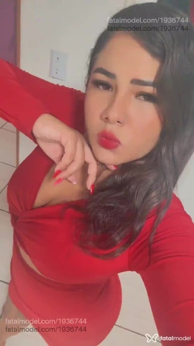 Acompanhante mulher loira (o) de olhos castanhos em Itu - Júlia Maria