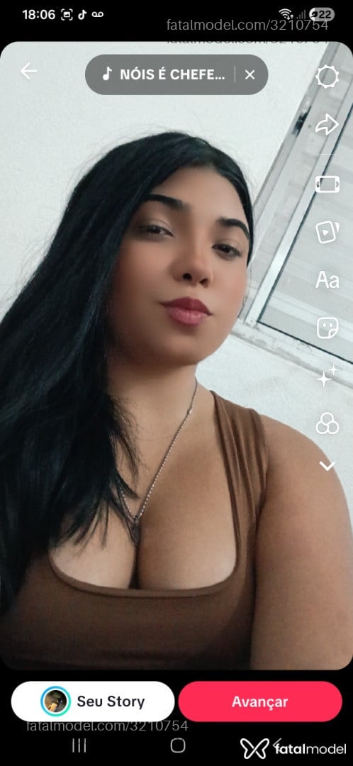 Acompanhante mulher morena (o) de olhos castanhos em São Paulo - Thayla