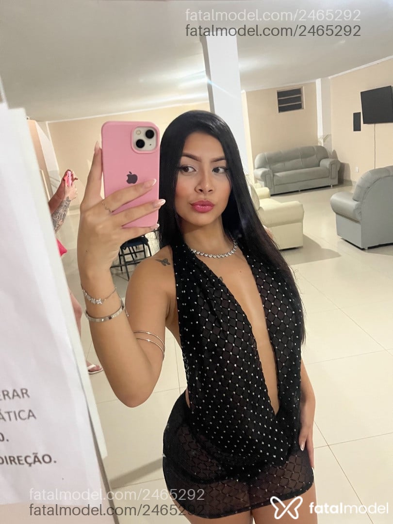 Acompanhante mulher morena (o) de olhos castanhos - Thais Martins Acompanhante mulher morena (o) de olhos castanhos - Thais Martins