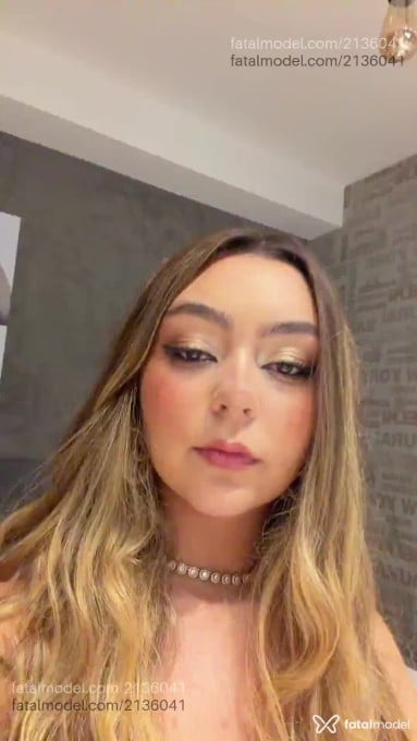 Acompanhante mulher morena (o) de olhos castanhos em São Paulo - Nicole