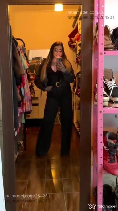 Acompanhante mulher com cabelo castanho de olhos castanhos em Limeira - CAROL FEMER