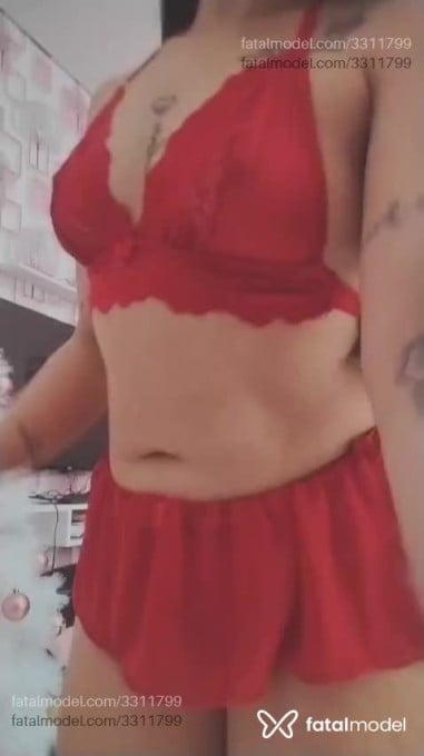 Acompanhante mulher morena (o) de olhos pretos em Virtual Acompanhante mulher morena (o) de olhos pretos em Virtual - Ana Vih